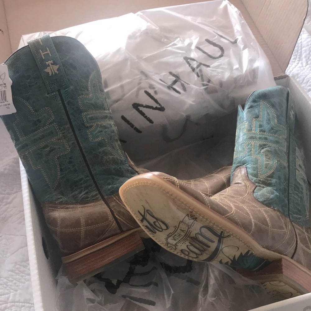 Tin haul dream catcher boots